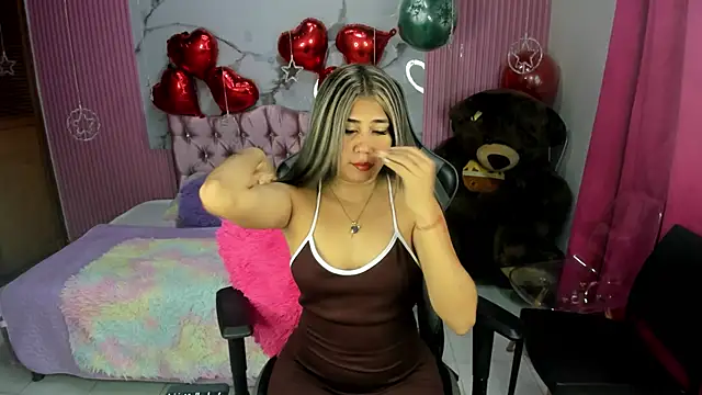 Mindy 19 online show from March 24, 10:59 am