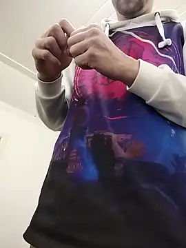 ijustwannafuckyou6969 online show from November 7, 7:29 pm