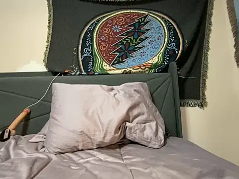 GirlSquirt online show from March 24, 3:56 pm