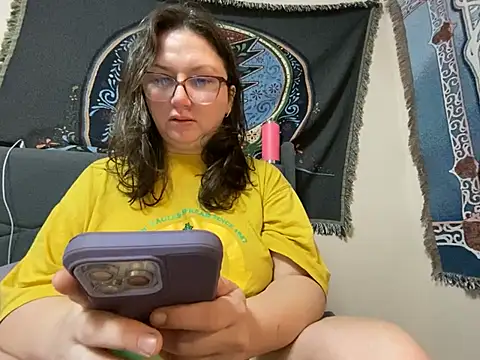 GirlSquirt online show from March 31, 12:07 pm