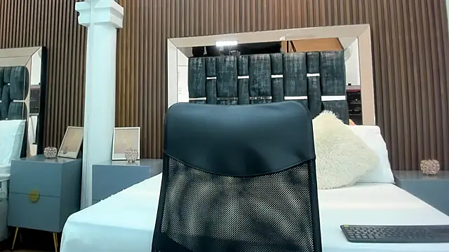 Michael blue online show from March 12, 7:29 pm