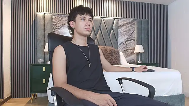 Michael blue online show from March 11, 8:47 pm