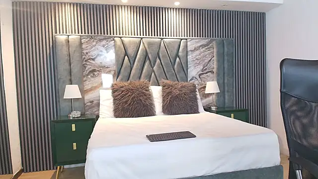 Michael blue online show from February 27, 7:14 pm