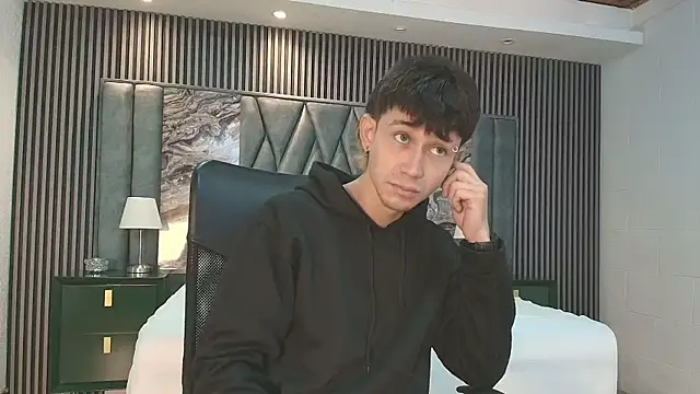 Michael blue online show from January 7, 11:59 am