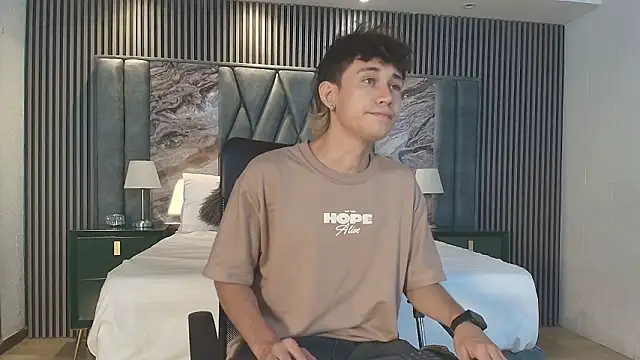 Michael blue online show from January 17, 12:31 pm