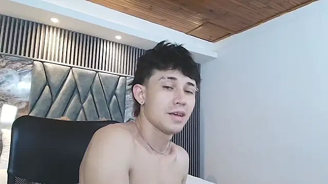 Michael blue online show from February 11, 7:47 pm