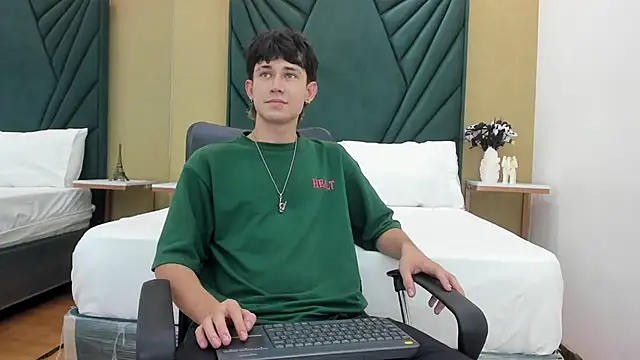 Michael blue online show from March 18, 7:37 pm