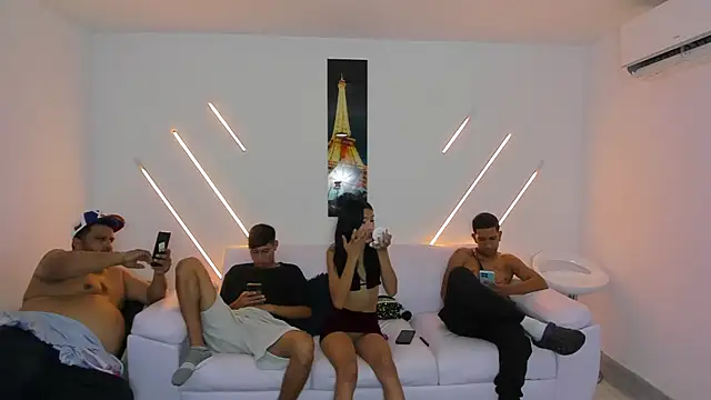 brutal sex room2k online show from April 9, 8:04 pm