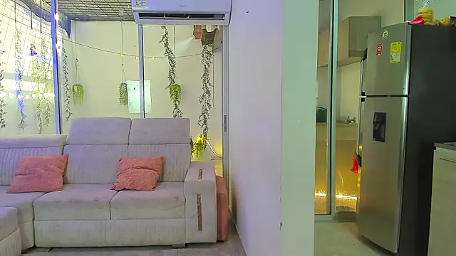 stangirls  online show from February 2, 9:14 pm