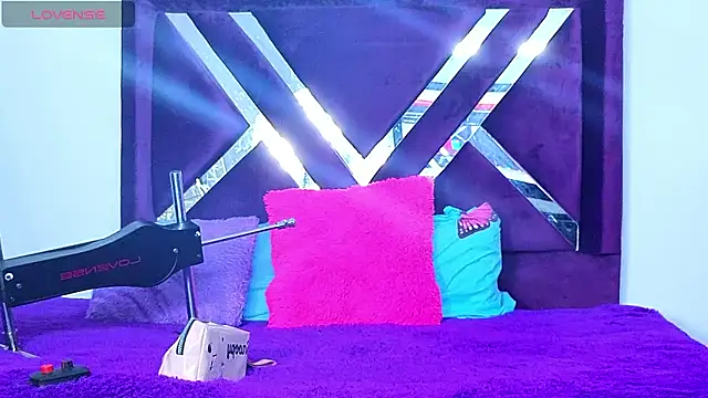 cuteeimy online show from January 8, 6:58 pm