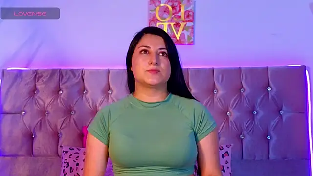 cuteeimy online show from February 6, 6:48 pm