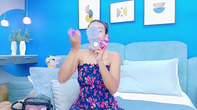 lixie peyton online show from March 26, 1:31 pm