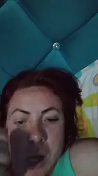 carolinhe  online show from November 17, 3:27 pm