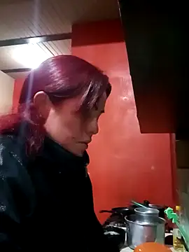 carolinhe  online show from October 21, 1:32 pm