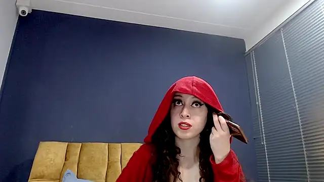 KendraaSimons online show from October 13, 7:37 pm