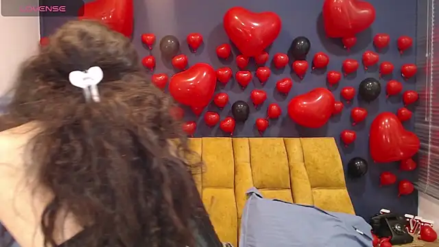 KendraaSimons online show from February 16, 7:56 pm