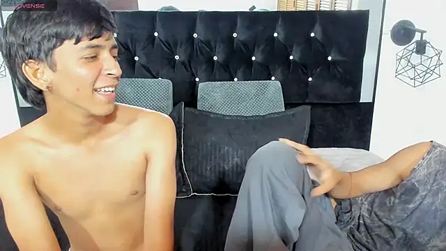 Sebas cat online show from October 24, 5:12 pm