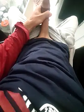 777emre online show from February 1, 8:34 am