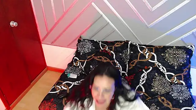 Snapshot of sashabluex chatting on October 29, 3:49 am sashabluex online show from October 29, 3:49 am