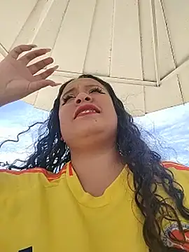 Snapshot of You-sexy-starr chatting on June 27, 4:13 pm You-sexy-starr online show from June 27, 4:13 pm