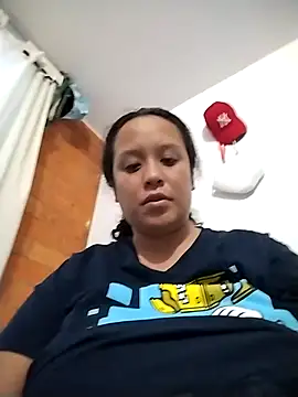 Snapshot of You-sexy-starr chatting on June 6, 10:59 pm You-sexy-starr online show from June 6, 10:59 pm