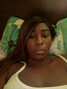 MONIQUE-LAMOUR online show from November 11, 4:46 pm