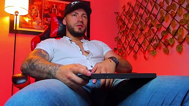 DIMITRI MASTEER online show from December 1, 8:21 pm