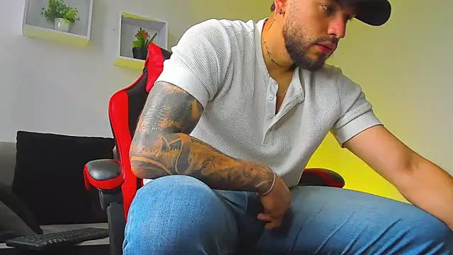 Snapshot of DIMITRI_MASTEER chatting on October 5, 4:53 pm DIMITRI MASTEER online show from October 5, 4:53 pm