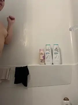 Snapshot of babykalirose chatting on February 5, 4:58 pm babykalirose online show from February 5, 4:58 pm