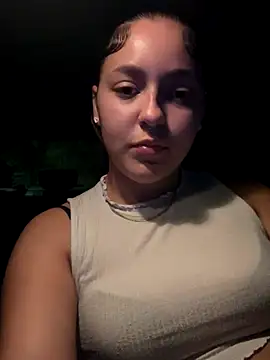 Snapshot of babykalirose chatting on October 7, 11:50 pm babykalirose online show from October 7, 11:50 pm