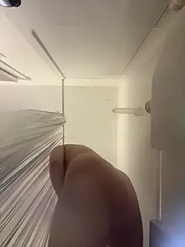 babykalirose online show from March 25, 10:47 am