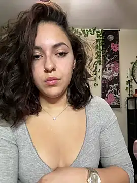 babykalirose online show from June 2, 12:21 am