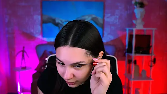 KimClarks  online show from November 26, 8:14 am