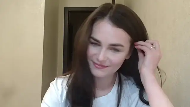 Silviaa a online show from April 8, 6:53 pm