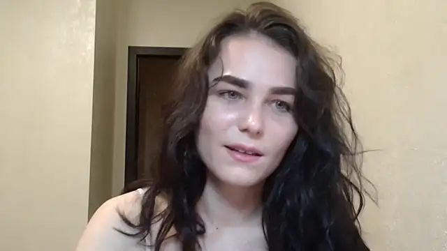 Silviaa a online show from February 17, 7:33 pm