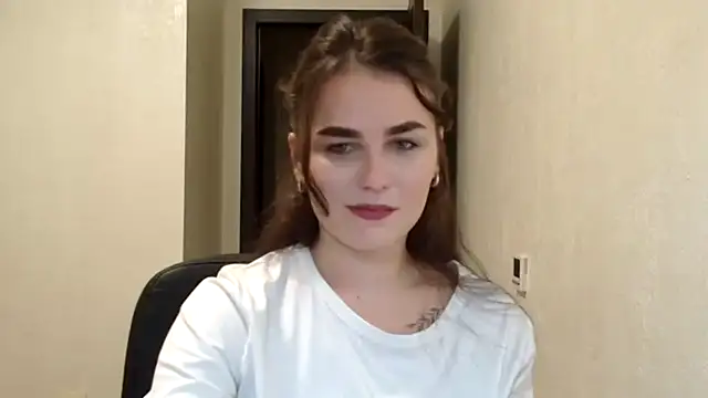 Silviaa a online show from January 5, 8:01 pm