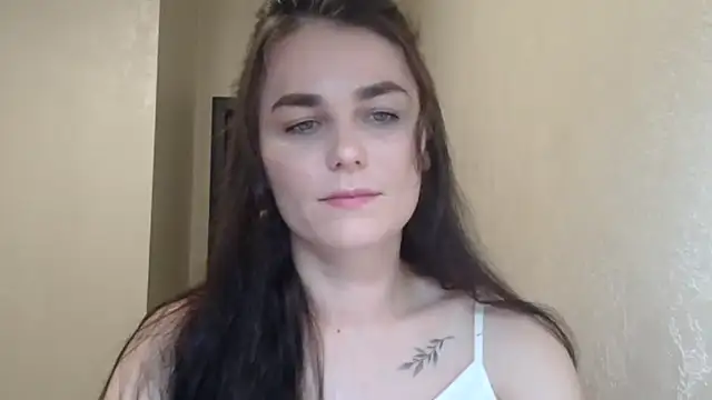 Silviaa a online show from February 8, 10:07 pm