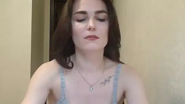 Silviaa a online show from April 2, 7:20 pm