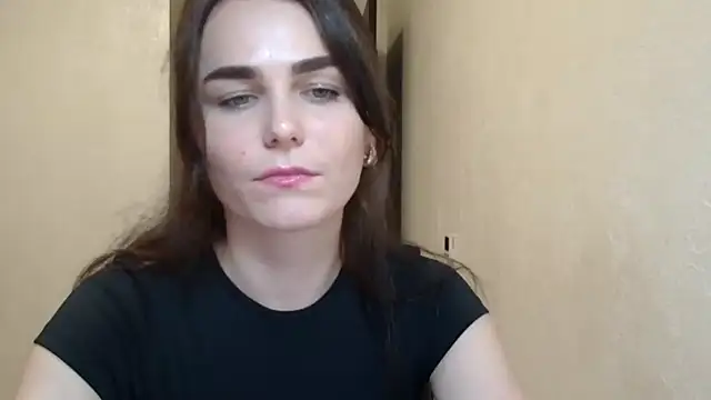 Silviaa a online show from November 13, 5:06 pm