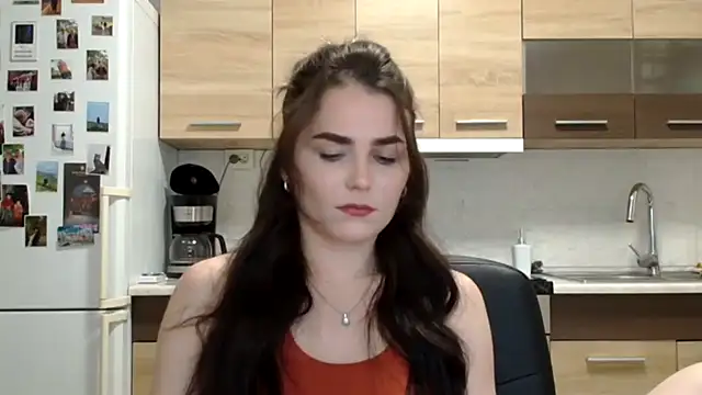 Silviaa a online show from January 10, 8:04 pm