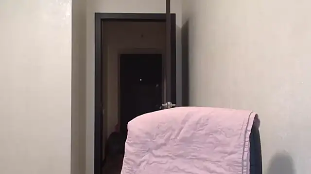 Silviaa a online show from February 25, 8:08 pm