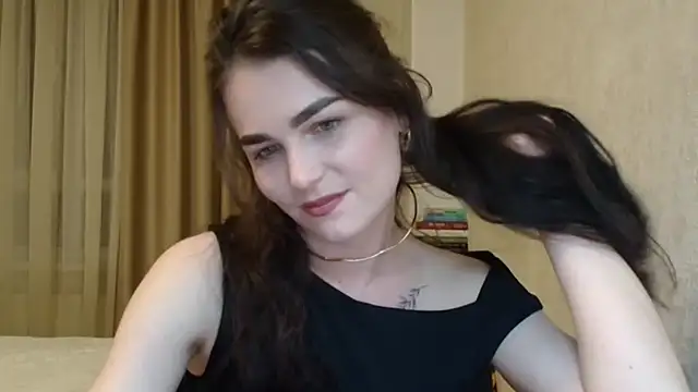 Silviaa a online show from March 15, 6:04 pm