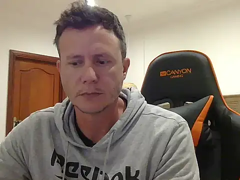 TroyDieselXXX online show from April 19, 5:36 pm