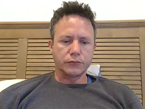 Snapshot of TroyDieselXXX chatting on June 7, 6:18 am TroyDieselXXX online show from June 7, 6:18 am