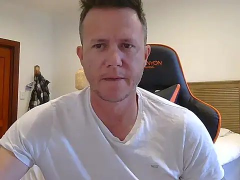 TroyDieselXXX online show from March 31, 5:31 am