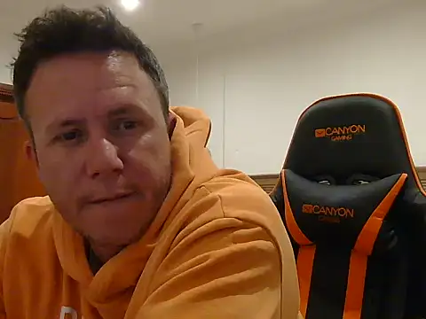 TroyDieselXXX online show from January 13, 5:39 pm