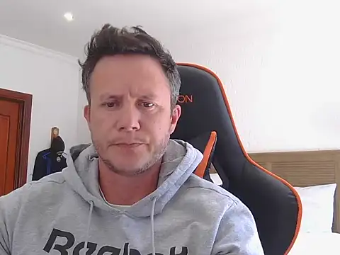 TroyDieselXXX online show from September 18, 9:45 am