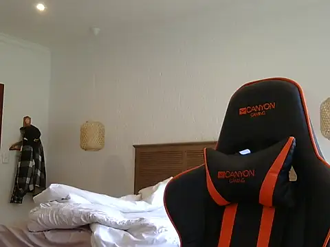 TroyDieselXXX online show from February 22, 6:27 am