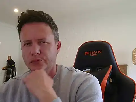 TroyDieselXXX online show from February 23, 8:26 am