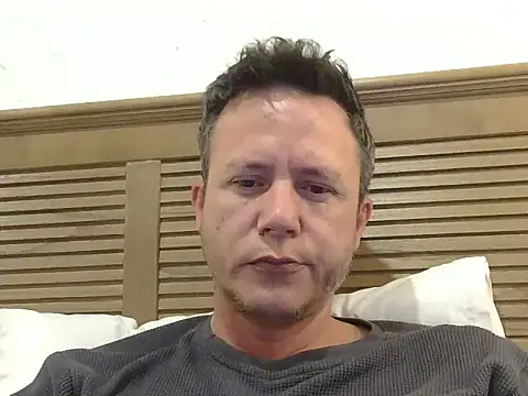 Snapshot of TroyDieselXXX chatting on June 11, 5:15 am TroyDieselXXX online show from June 11, 5:15 am